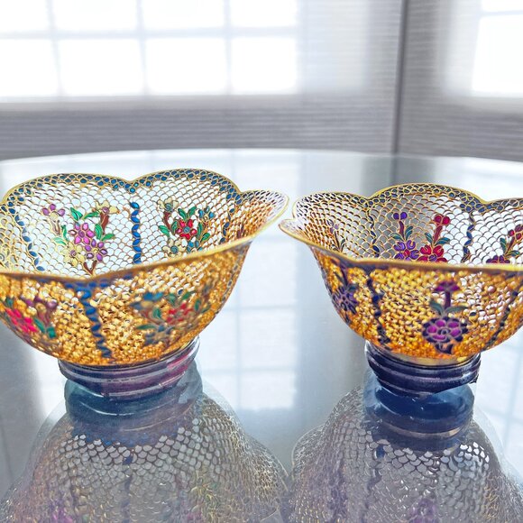 2 Vintage PLIQUE A JOUR Translucent Enamel Cloisonné Flower Bowls Wooden Stand - Picture 1 of 7